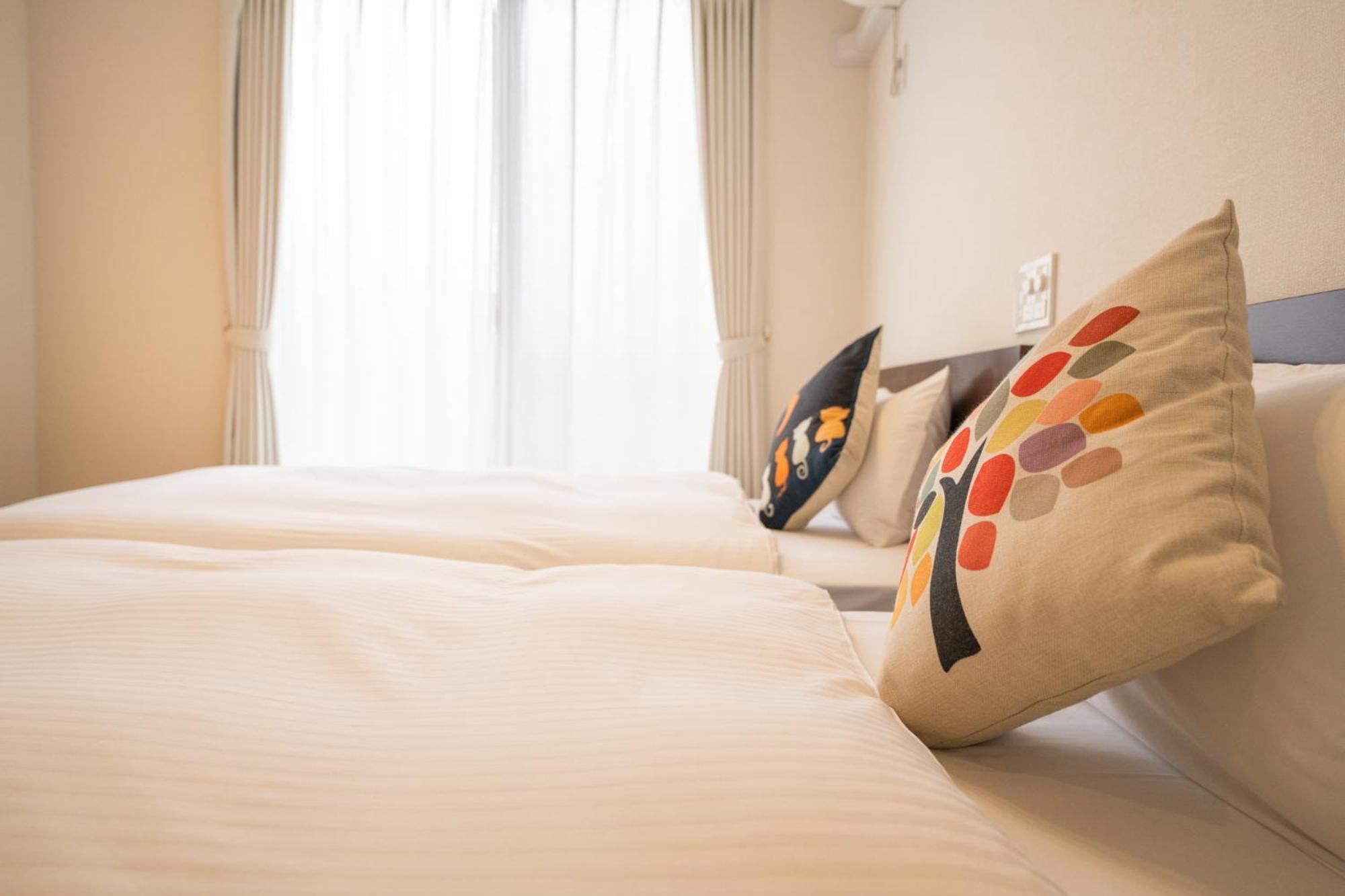 Home Inn Kujo Kawaramachi Киото Екстериор снимка