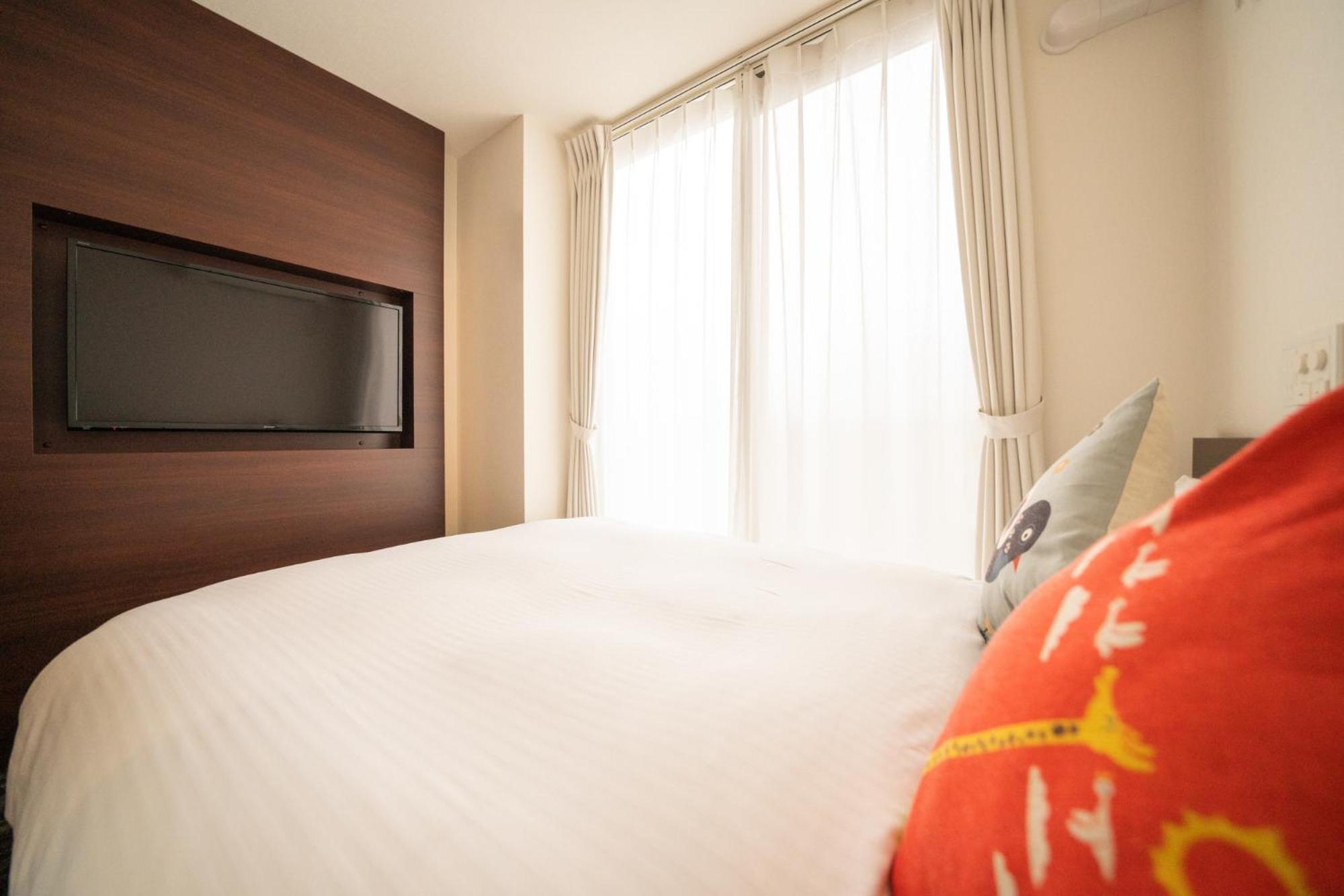 Home Inn Kujo Kawaramachi Киото Екстериор снимка