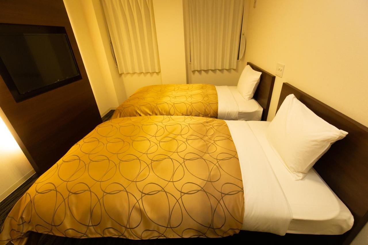 Home Inn Kujo Kawaramachi Киото Екстериор снимка