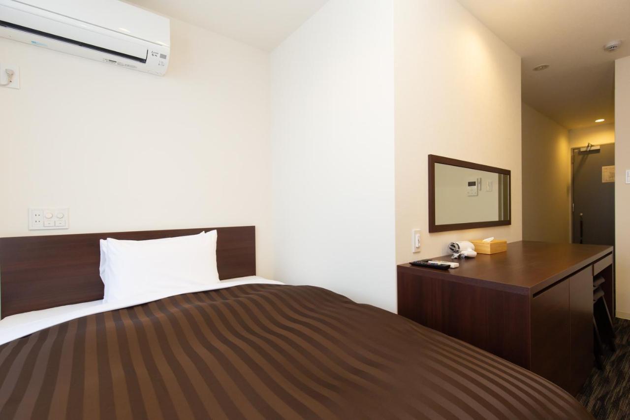 Home Inn Kujo Kawaramachi Киото Екстериор снимка